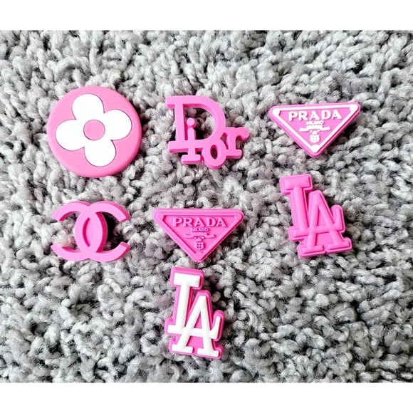 Designer Croc Charms lot- set of 7 - Picture 2 of 2